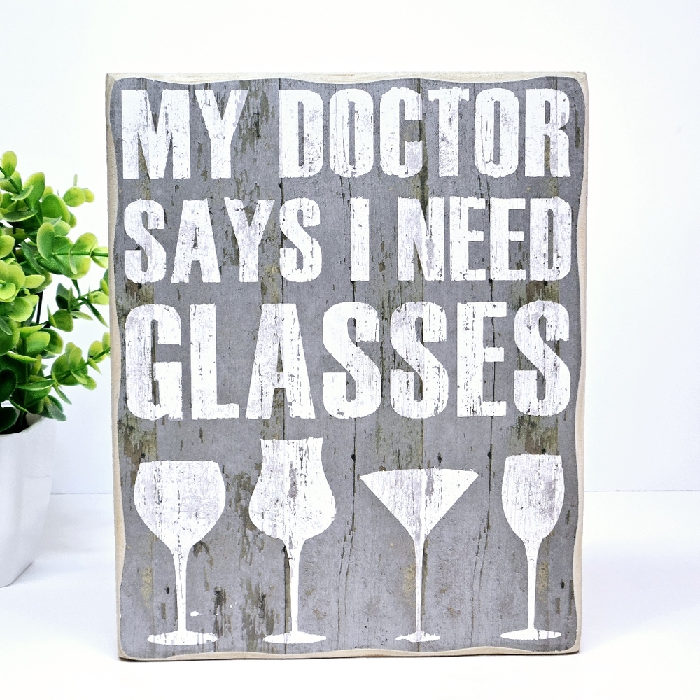 I Need Glasses Wood Decor - Picture 5 of 8